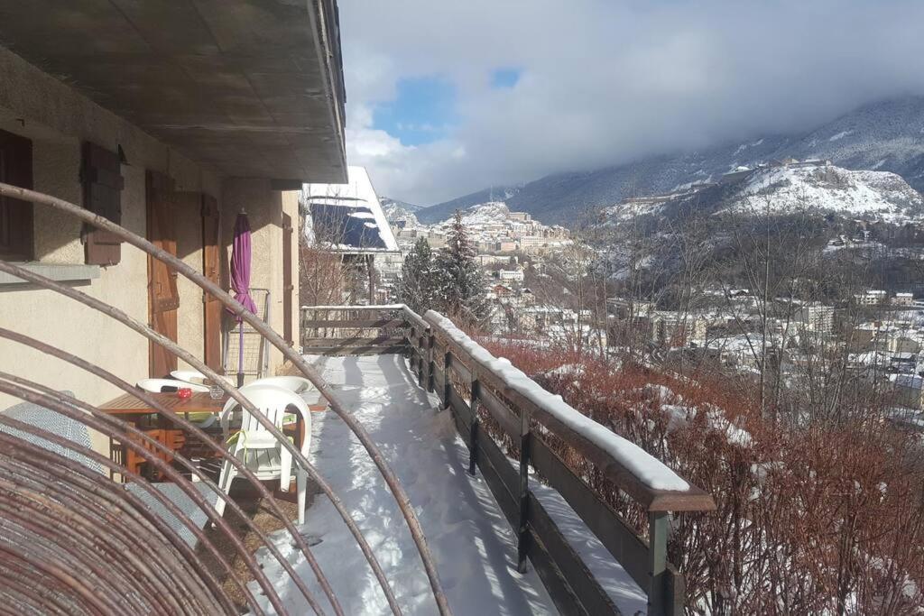 Studio Sympa Avec Terrasse , Maxi 4 Pers.Briancon Exterior photo